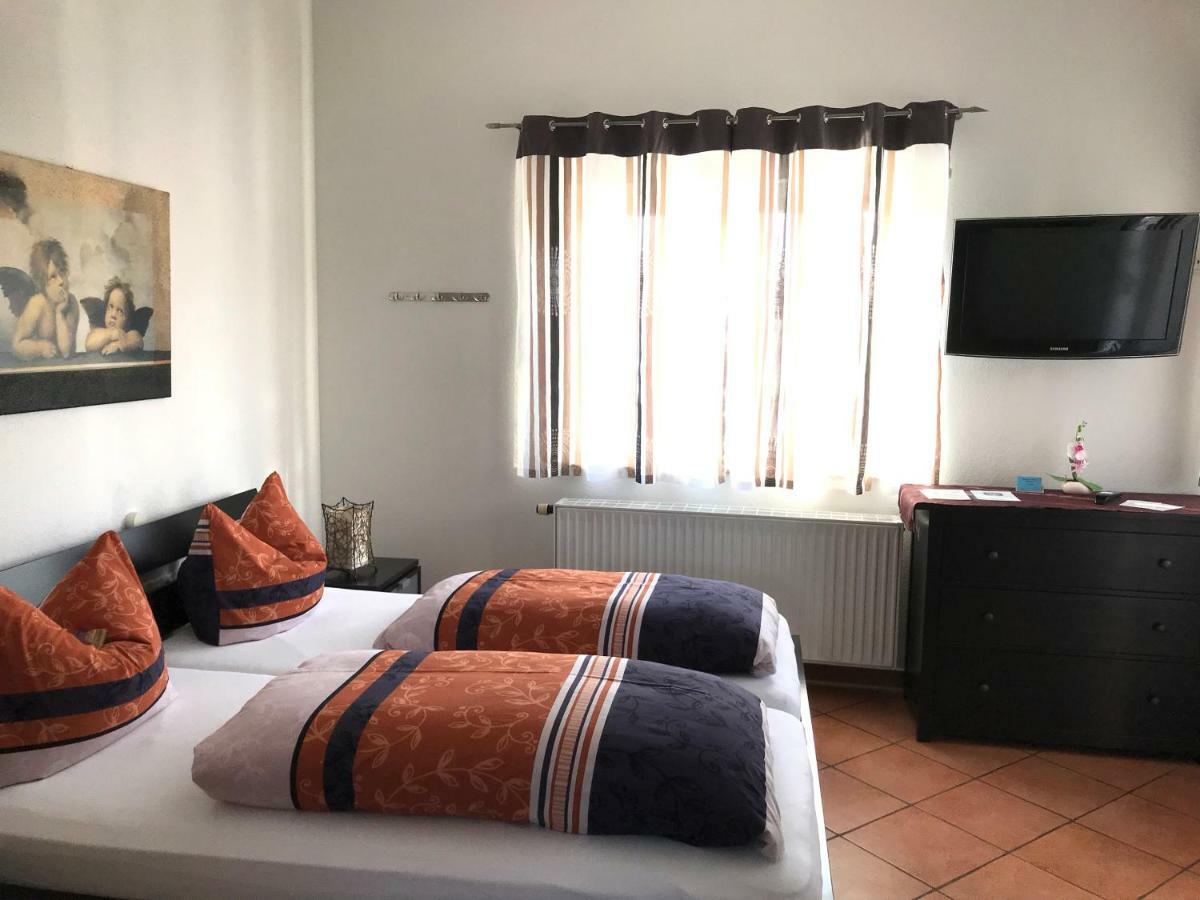 Gaestehaus Am Bach Руст Экстерьер фото